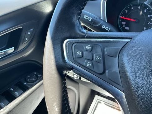 Used 2019 Chevrolet Equinox LT AWD/4WD image 15