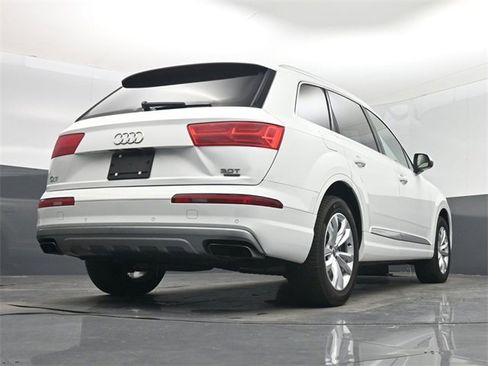 Used 2017 Audi Q7 3.0T Premium Plus image 55