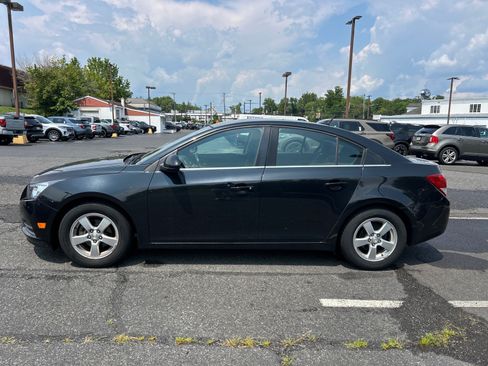 Used 2014 Chevrolet Cruze LT FWD image 8