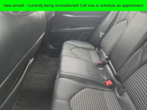 Used 2023 Toyota Camry SE FWD image 9