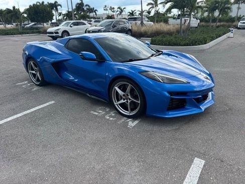 Used 2025 Chevrolet Corvette E-Ray w/ ZER Performance Package image 4