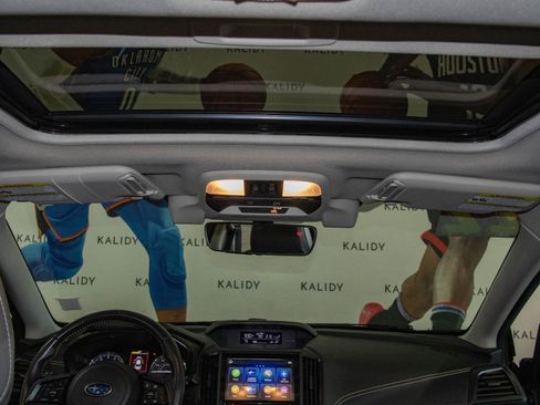 Used 2022 Subaru Crosstrek 2.5i Sport w/ Moonroof Package image 13