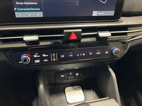 New 2026 Kia Sportage EX AWD/4WD image 21