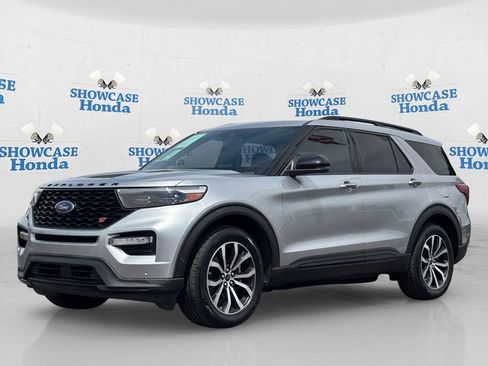 Used 2021 Ford Explorer ST w/ Equipment Group 401A image 2