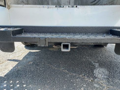 Used 2016 Ford E-350 and Econoline 350 Super Duty image 24