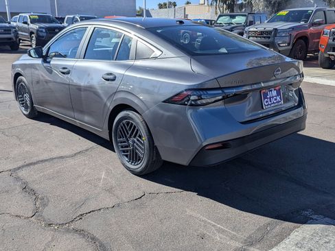 New 2026 Nissan Sentra SV w/ Floor Mat Package FWD image 4