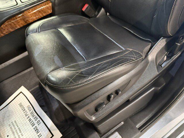 Used 2018 Chevrolet Suburban Premier AWD/4WD image 52