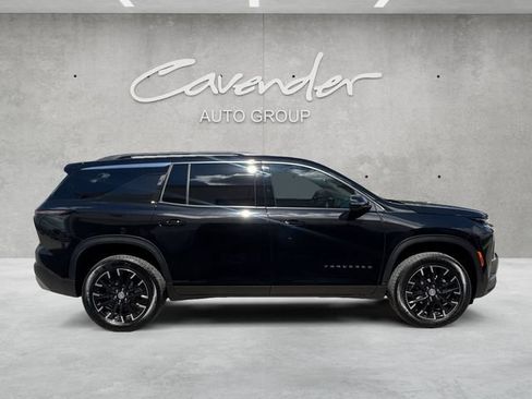 Used 2026 Chevrolet Traverse LT w/ Sun and Wheel Package AWD/4WD image 17