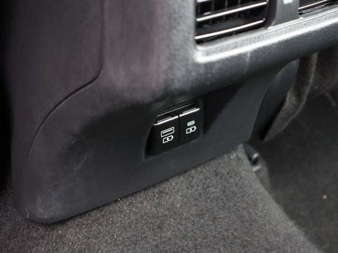 Used 2025 Toyota Camry SE FWD image 44