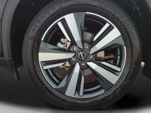 Certified 2024 Nissan Rogue SL AWD/4WD image 26