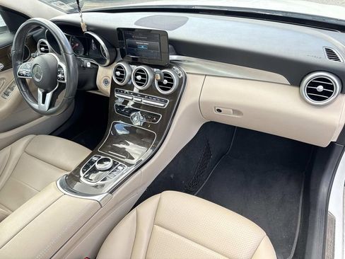 Used 2019 Mercedes-Benz C 300 Sedan image 13