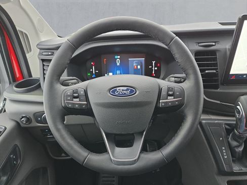 Certified 2026 Ford Transit 350 Low Roof AWD w/ Exterior Upgrade Package image 13