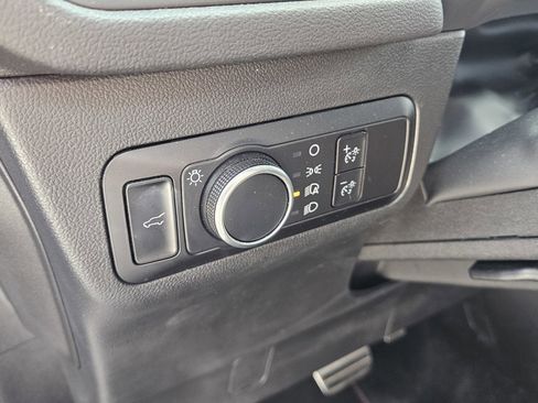 Used 2023 Ford Escape ST-Line AWD/4WD image 19