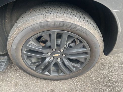 Used 2024 Chevrolet Tahoe High Country image 18