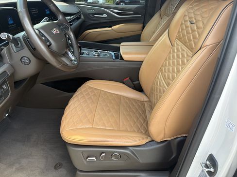 Used 2021 Cadillac Escalade Sport w/ Driver Assist Tech Package RWD image 11