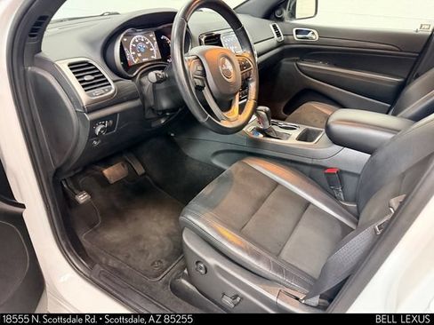 Used 2022 Jeep Grand Cherokee Laredo X RWD image 15
