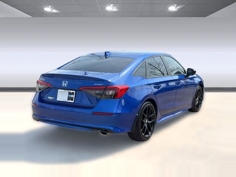 Used 2024 Honda Civic Sport image 9