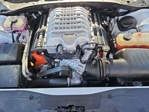 Used 2017 Dodge Charger SRT Hellcat w/ Harman/Kardon Audio Group image 15