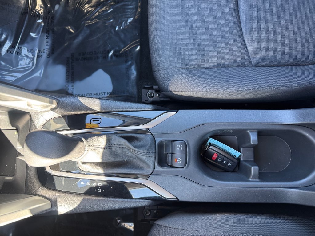 Used 2024 Toyota Corolla Cross LE FWD image 24