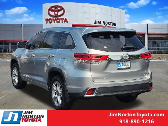Used 2019 Toyota Highlander Limited FWD image 8