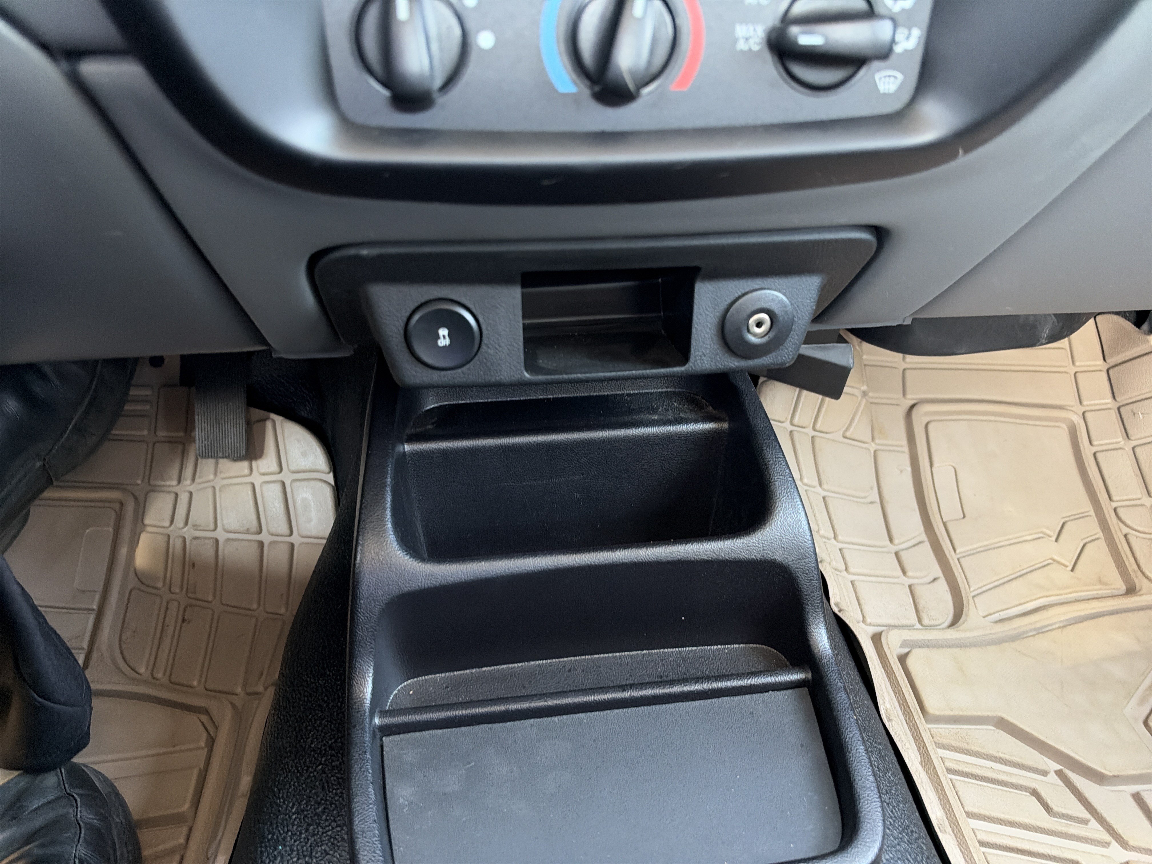 Used 2011 Ford Ranger Sport w/ Bright Trim Group RWD image 29