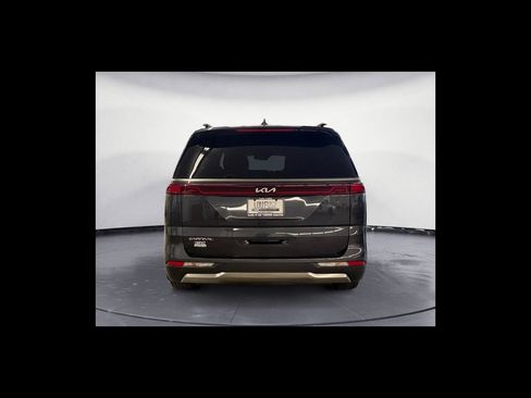 Used 2024 Kia Carnival SX Prestige FWD image 5