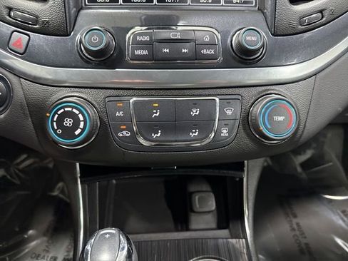 Used 2019 Chevrolet Impala LS FWD image 18
