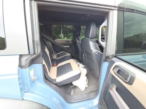 Used 2023 Ford Bronco Wildtrak AWD/4WD image 25