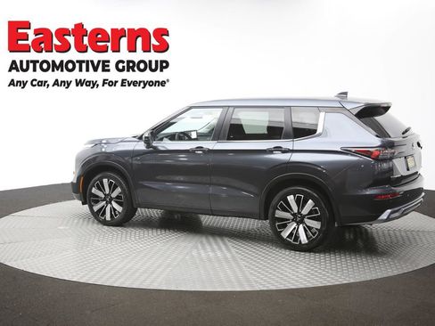 Used 2025 Mitsubishi Outlander SE AWD/4WD image 63