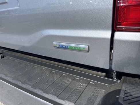 Used 2023 Ford F150 Lariat image 4