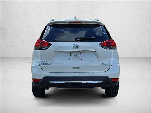 Used 2017 Nissan Rogue SL w/ SL Premium Package image 7