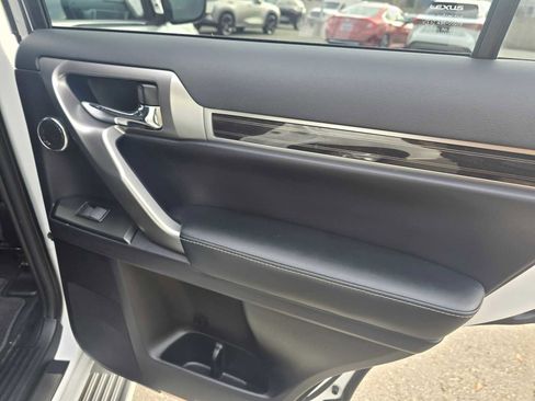 Certified 2023 Lexus GX 460 Premium image 13