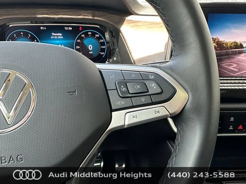 Used 2026 Volkswagen Atlas SEL Premium R-Line AWD/4WD image 30