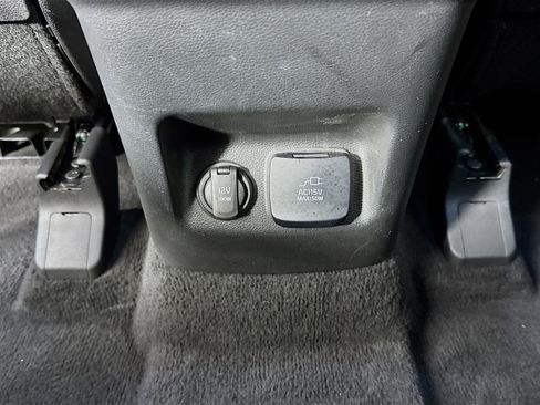 Certified 2024 Kia Telluride SX Prestige image 28