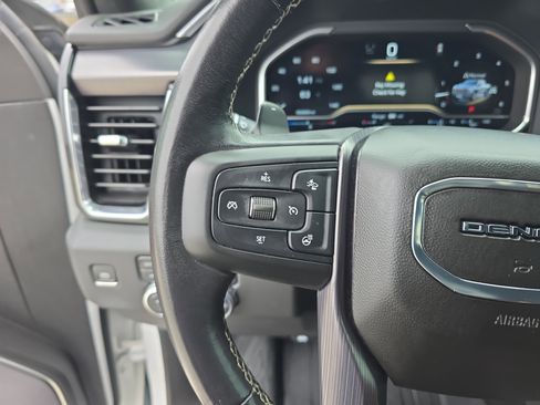 Used 2023 GMC Sierra 1500 Denali Ultimate AWD/4WD image 16