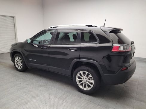 Used 2021 Jeep Cherokee Latitude FWD image 3