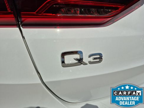 Used 2023 Audi Q3 2.0T Premium Plus w/ Premium Plus Package image 30