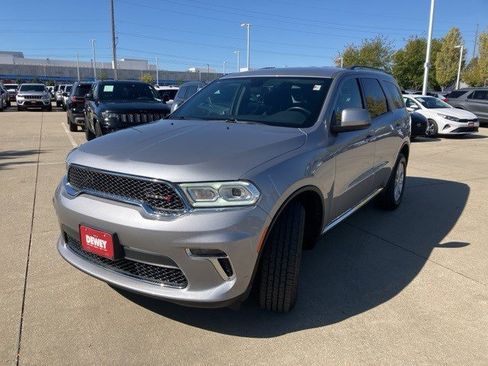 Used 2021 Dodge Durango SXT image 3
