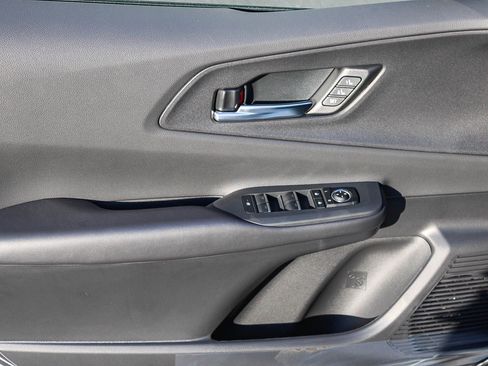 New 2026 Toyota Prius Plug-In Hybrid FWD image 23