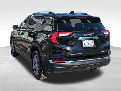 Used 2022 GMC Terrain SLT image 5