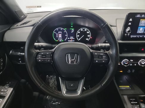 Used 2024 Honda CR-V Sport Touring image 17