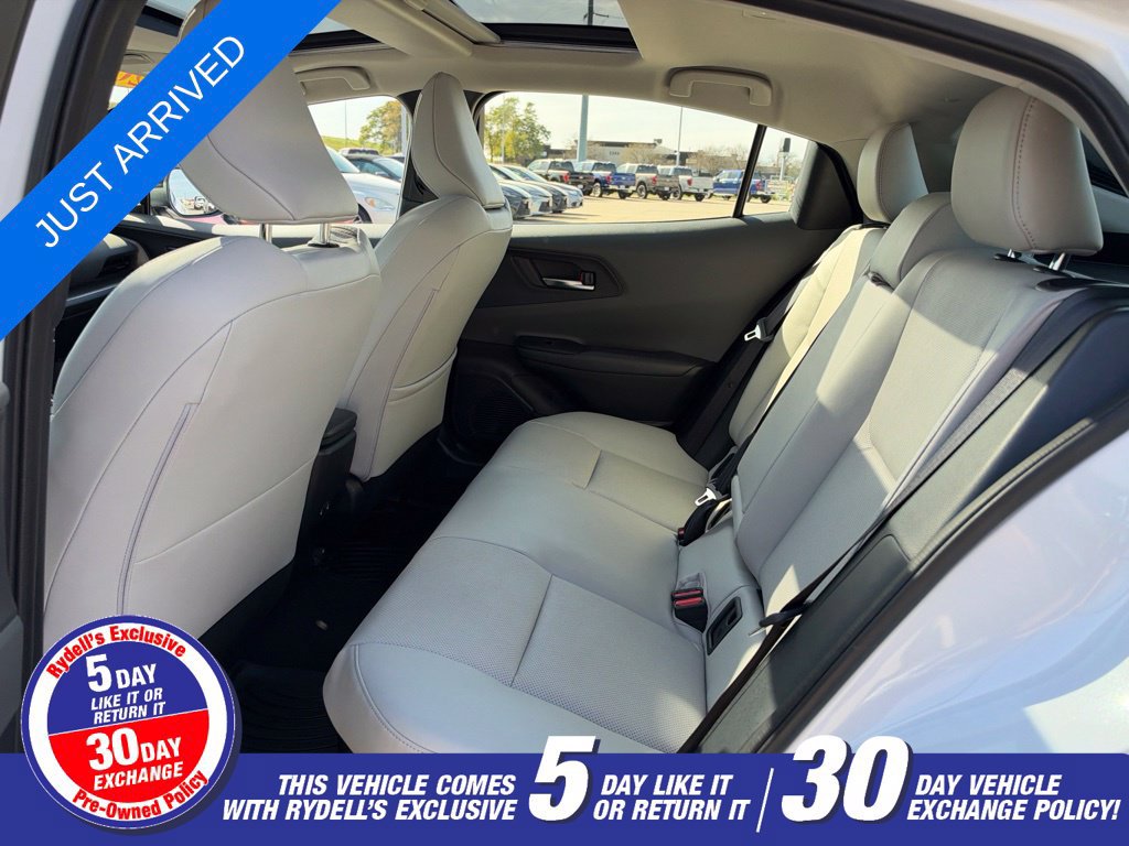 Used 2024 Toyota Prius Limited w/ Limited Premium Package FWD image 5