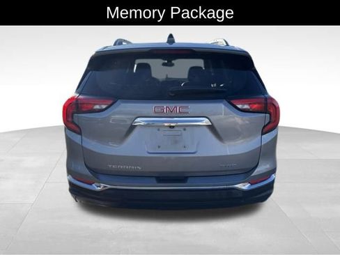 Used 2019 GMC Terrain SLT w/ Preferred Package image 5