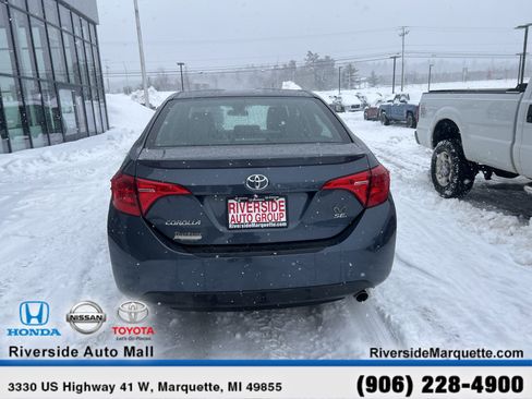 Used 2019 Toyota Corolla Sedan image 7