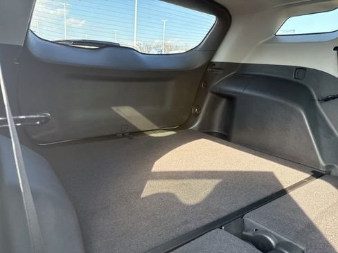 Used 2023 GMC Terrain SLE w/ Driver Convenience Package image 44