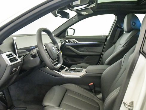 New 2026 BMW i4 eDrive40 w/ Parking Assistance Package image 17