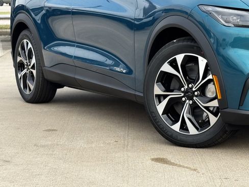 New 2026 Ford Mustang Mach-E Select image 12