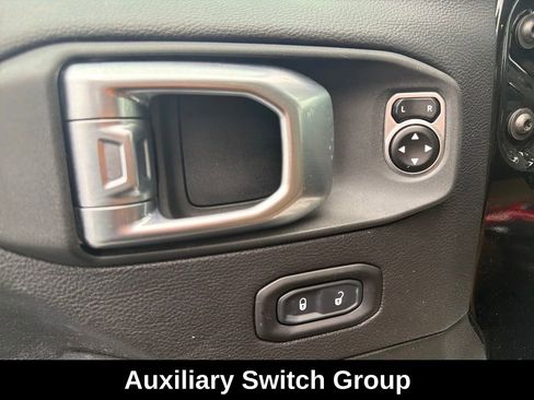 Used 2020 Jeep Gladiator Rubicon w/ Dual Top Group image 22