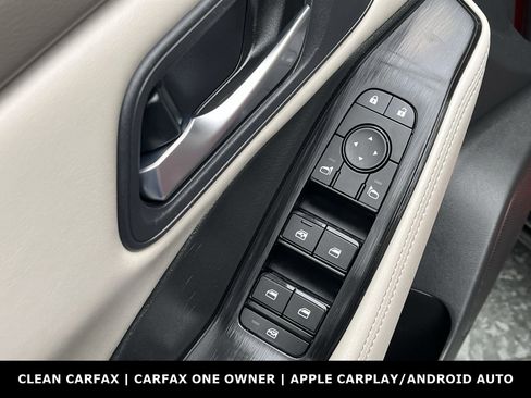 Used 2025 Nissan Rogue SV image 7