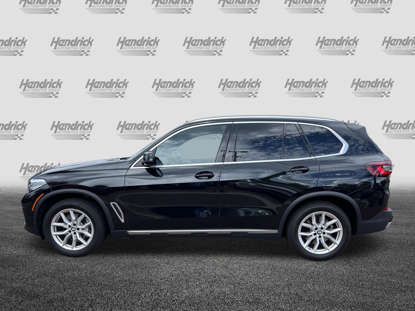 Used 2022 BMW X5 xDrive40i w/ Premium Package AWD/4WD image 7